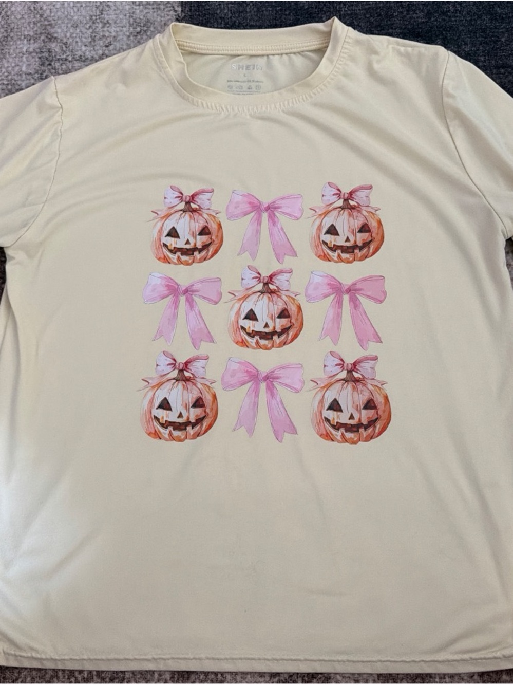 Women Pumpkin Bow Halloween Tee - Pink & Cream
